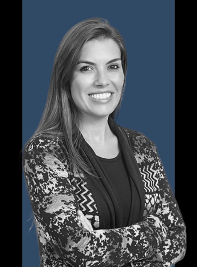 Angela Glomb - Advogada